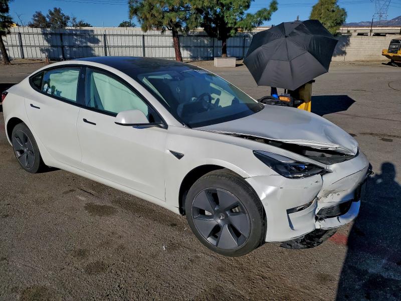 95170725 :رقم المزاد ، 5YJ3E1EA3NF115450 vin ، 2022 Tesla Model 3 مزاد بيع