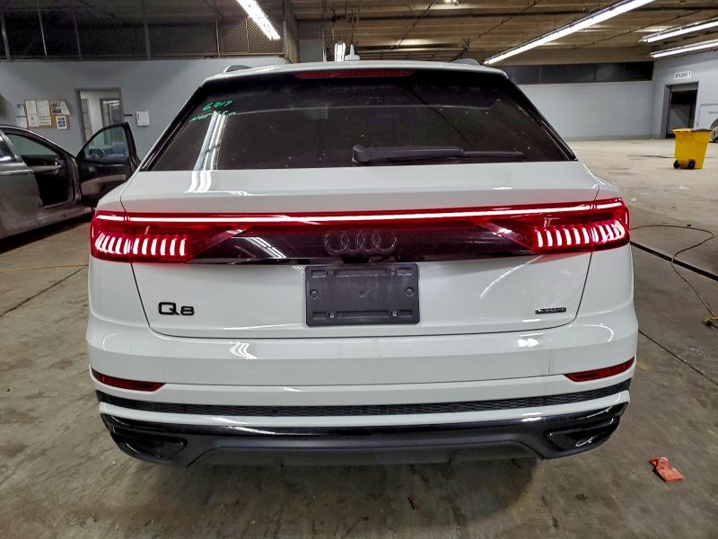 96466155 :رقم المزاد ، WA1EVBF18ND034667 vin ، 2022 Audi Q8 مزاد بيع