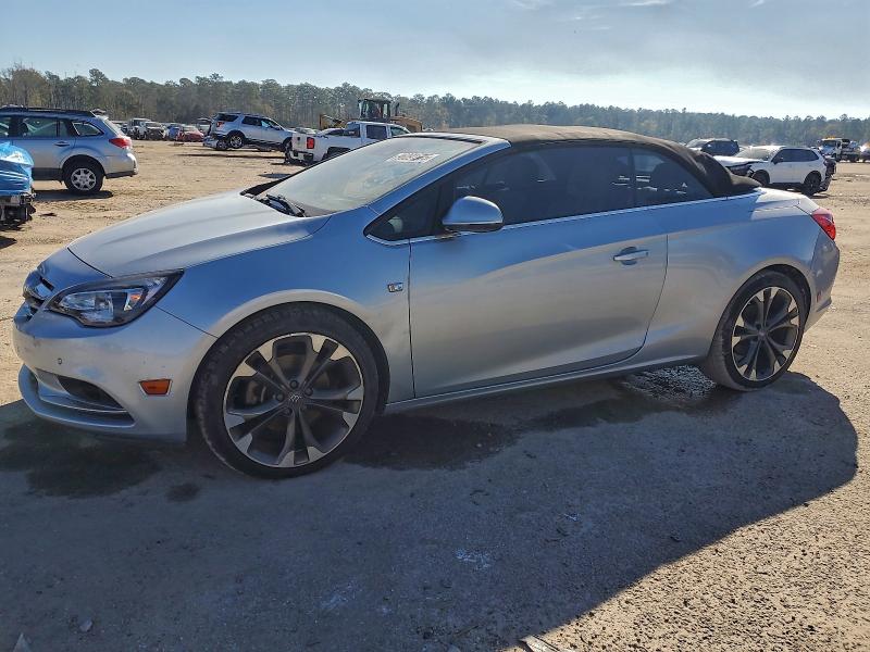 96091675 :رقم المزاد ، W04WH3N52HG032616 vin ، 2017 Buick Cascada مزاد بيع