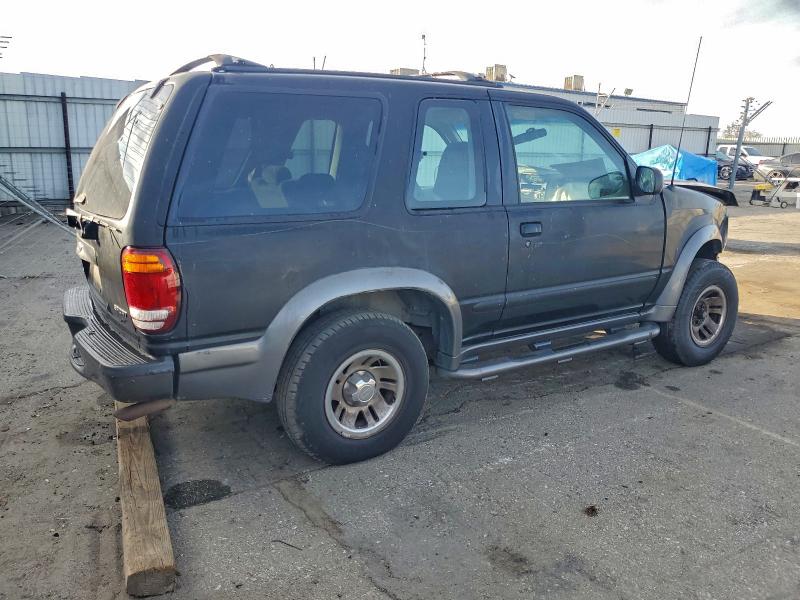 Продажа на аукционе авто 1998 Ford Explorer, vin: 1FMYU22E8WUB33145, номер лота: 96084455