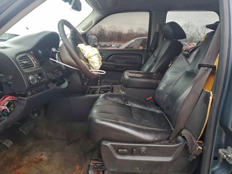 Продажа на аукционе авто 2007 Gmc Yukon, vin: 1GKFK63847J177281, номер лота: 46640536