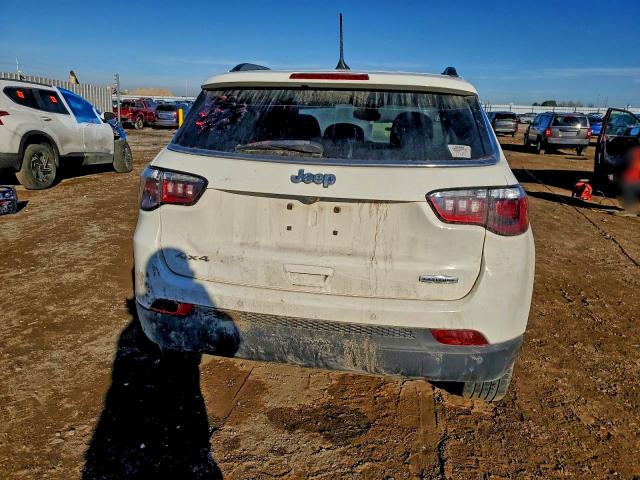 98642855 :رقم المزاد ، 3C4NJDBB0MT543723 vin ، 2021 Jeep Compass La مزاد بيع