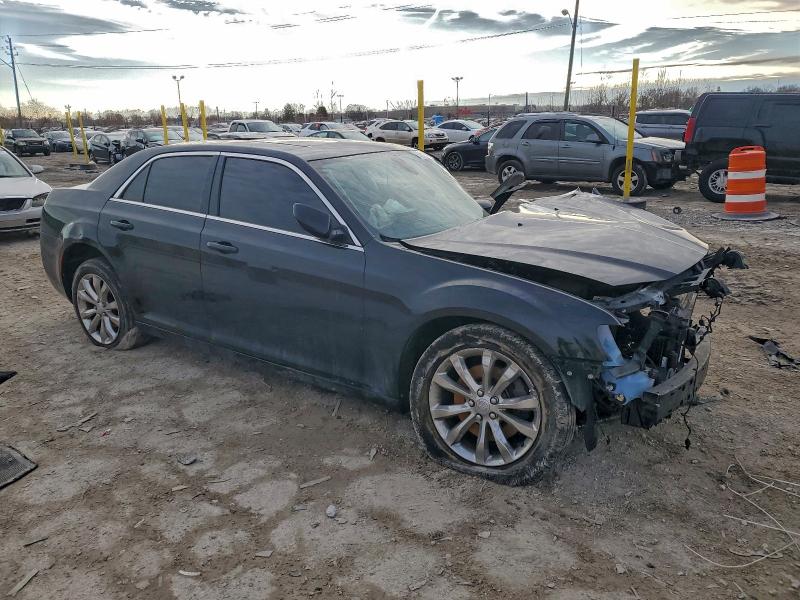 97988575 :رقم المزاد ، 2C3CCARG6KH690060 vin ، 2019 Chrysler 300 مزاد بيع
