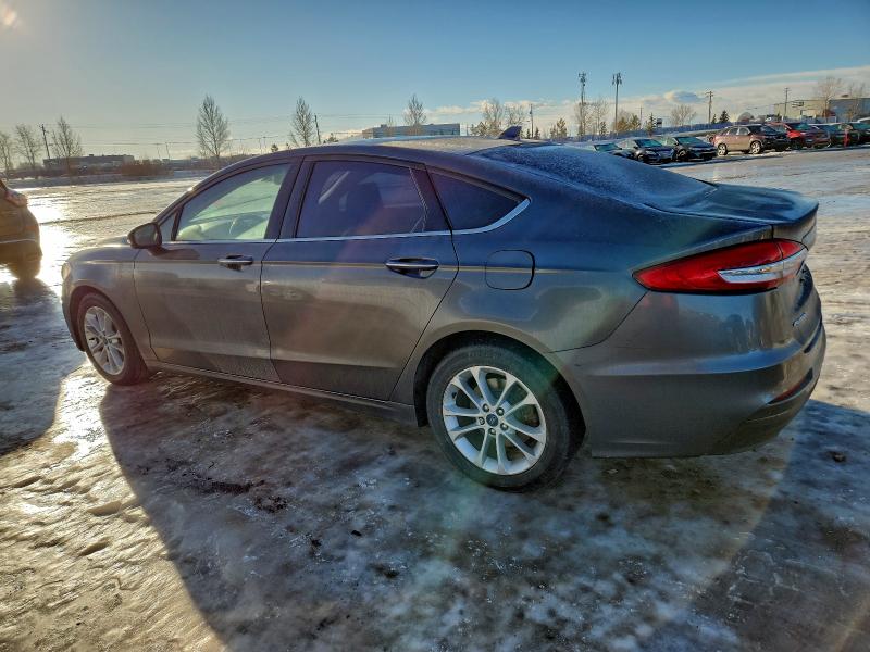 Продажа на аукционе авто 2020 Ford Fusion, vin: 3FA6P0MUXLR230920, номер лота: 97384645