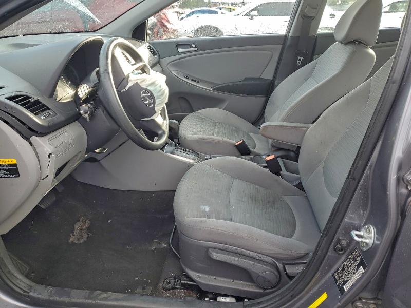 2015 Hyundai Accent მანქანა იყიდება აუქციონზე, vin: KMHCT4AE6FU807514, აუქციონის ნომერი: 98028295