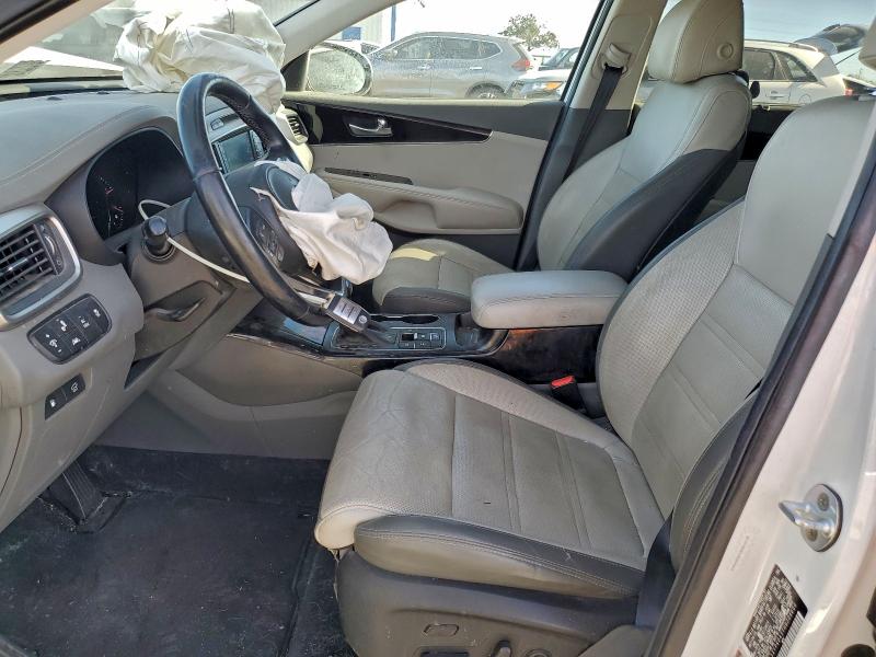 95107685 :رقم المزاد ، 5XYPKDA51HG204600 vin ، 2017 Kia Sorento مزاد بيع
