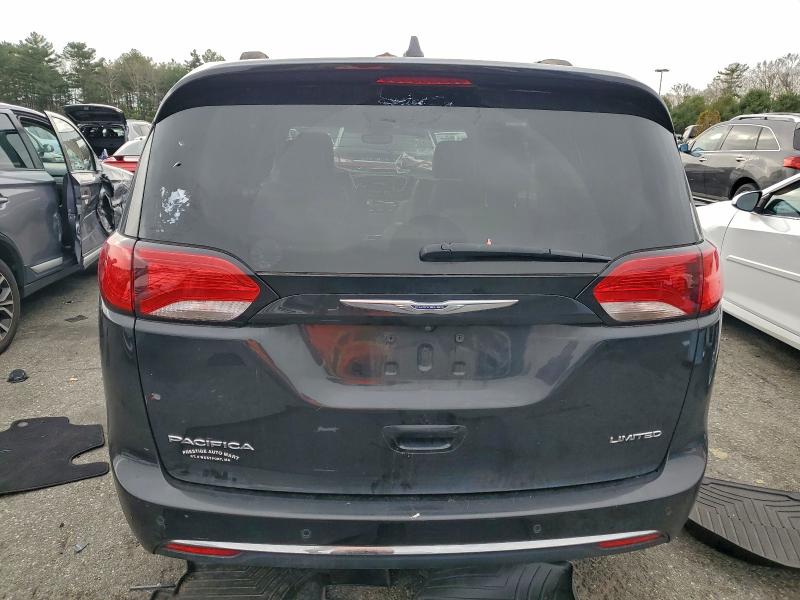 95637895 :رقم المزاد ، 2C4RC1GGXLR285713 vin ، 2020 Chrysler Pacifica مزاد بيع