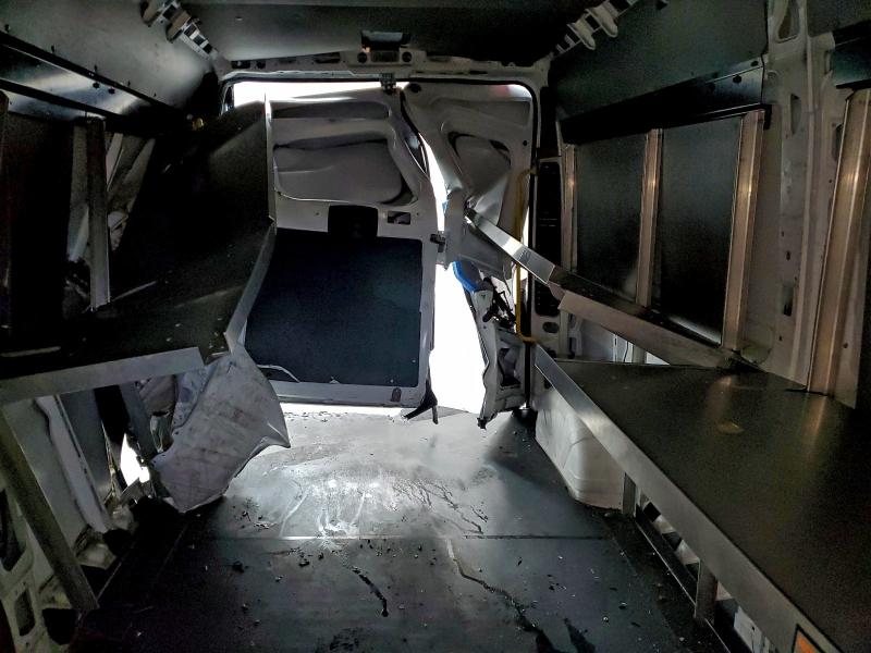 60700416 :رقم المزاد ، 3C6TRVDG1JE161061 vin ، 2018 Ram Promaster 2500 مزاد بيع