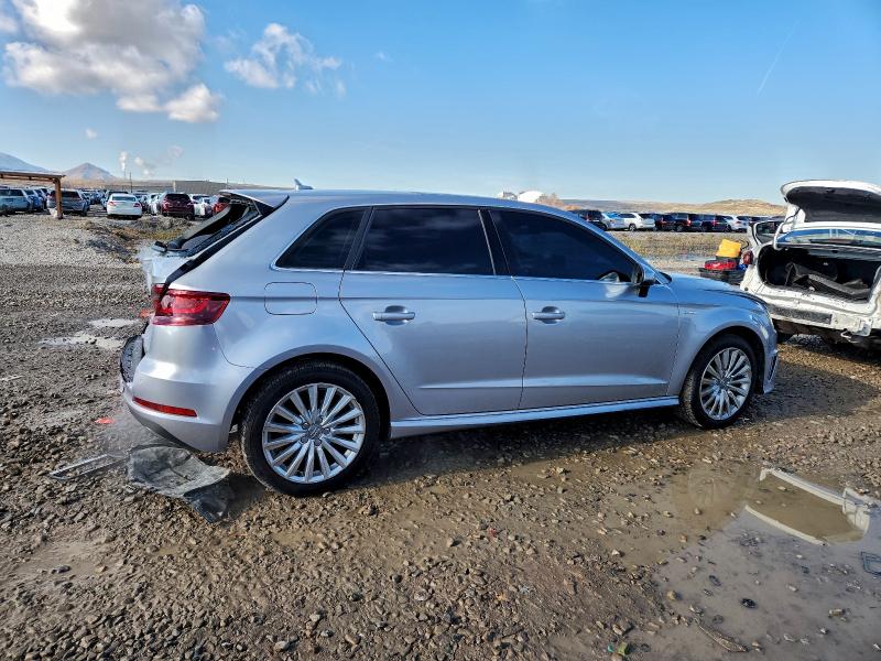 2016 Audi A3 მანქანა იყიდება აუქციონზე, vin: WAUTPBFF9GA049245, აუქციონის ნომერი: 94796535