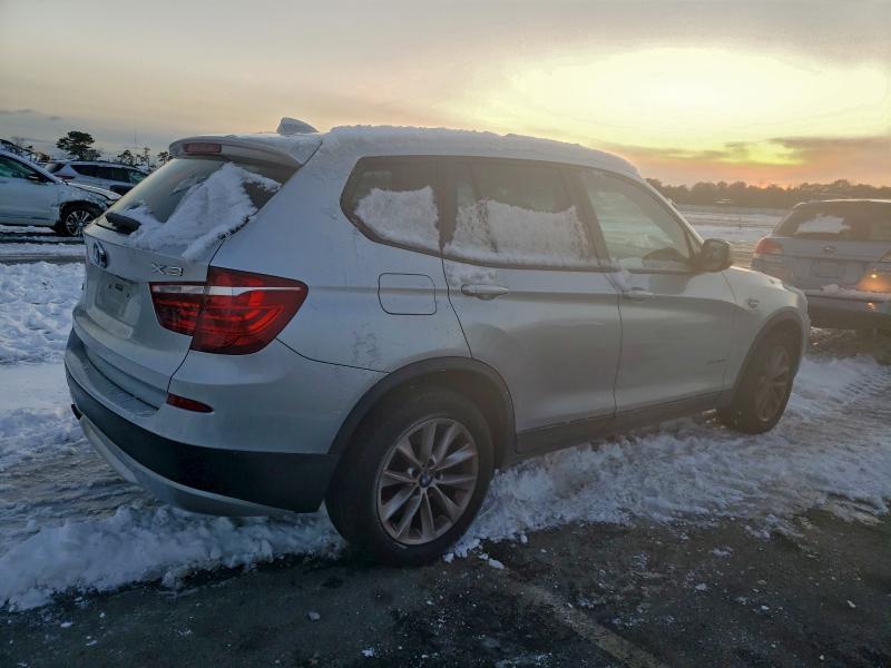 96022565 :رقم المزاد ، 5UXWX9C51E0D37562 vin ، 2014 Bmw X3 مزاد بيع
