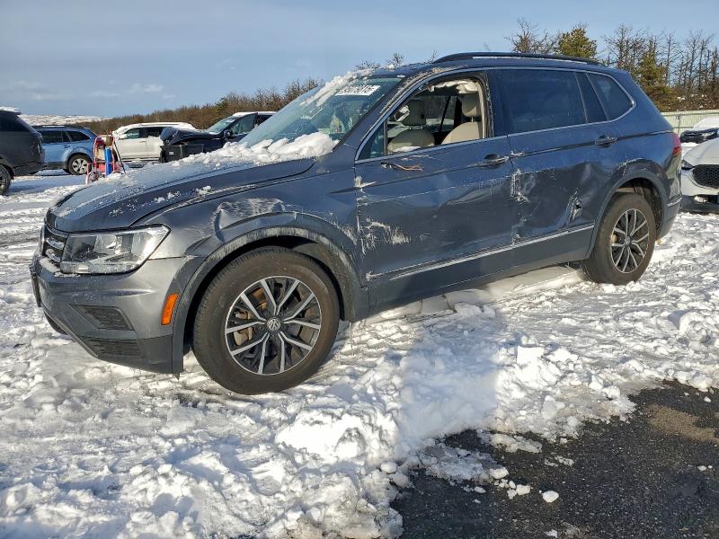 95079815 :رقم المزاد ، 3VV2B7AX8MM091269 vin ، 2021 Volkswagen Tiguan مزاد بيع