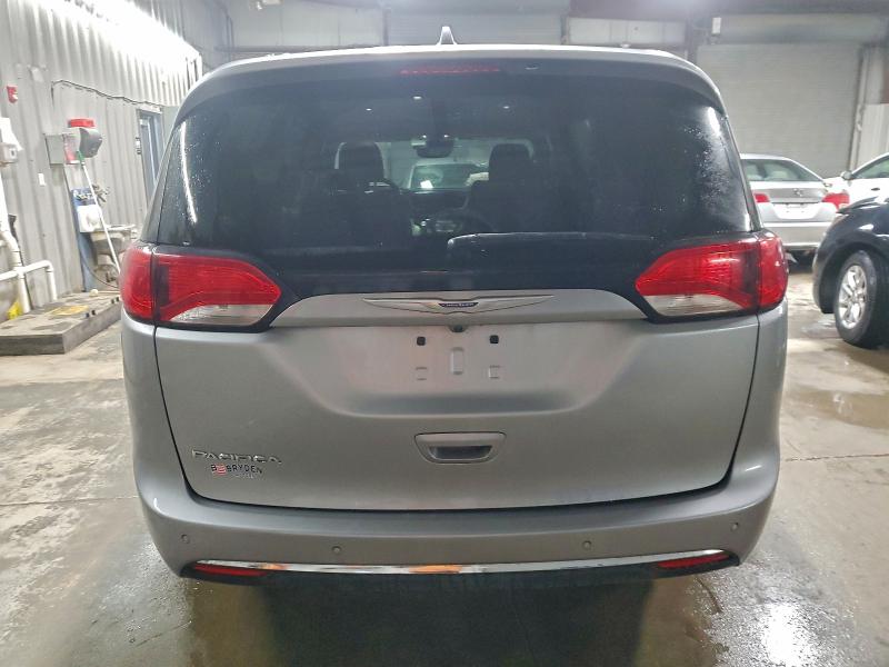 Продажа на аукционе авто 2019 Chrysler Pacifica T, vin: 2C4RC1BG5KR588940, номер лота: 99105215