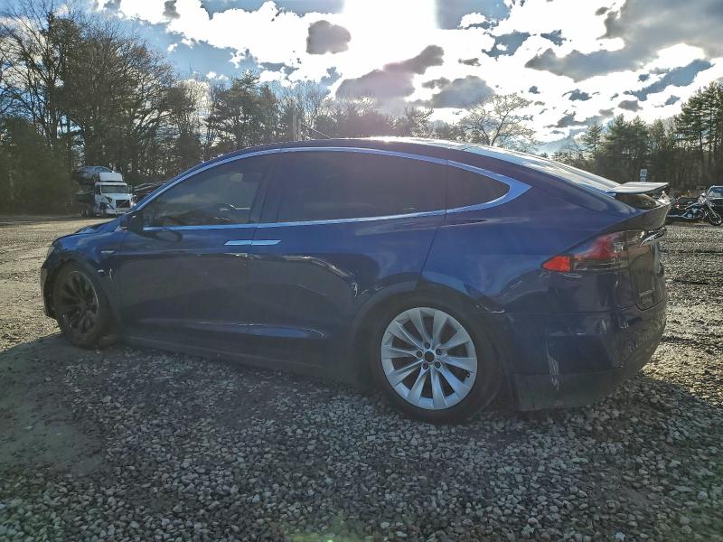 94463905 :رقم المزاد ، 5YJXCAE22GF005170 vin ، 2016 Tesla Model X مزاد بيع