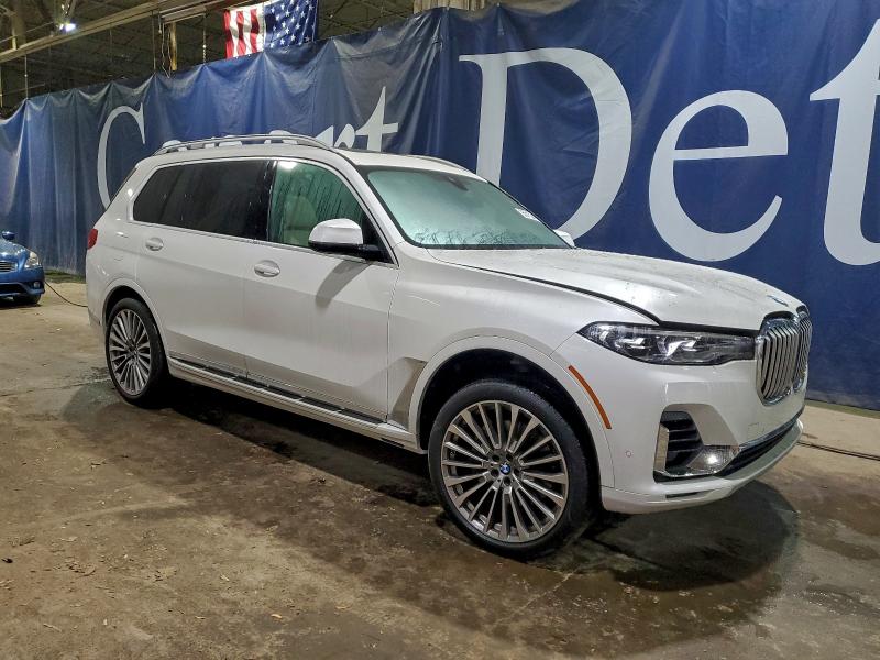 95615245 :رقم المزاد ، 5UXCW2C01N9K38170 vin ، 2022 Bmw X7 مزاد بيع