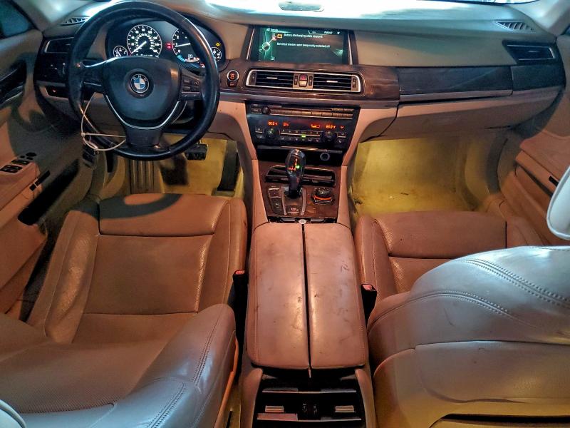 2013 Bmw 750 მანქანა იყიდება აუქციონზე, vin: WBAYF8C59DD140065, აუქციონის ნომერი: 98373035
