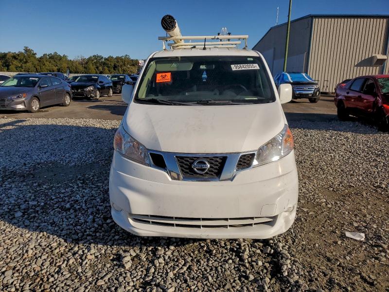 2017 Nissan Nv200 მანქანა იყიდება აუქციონზე, vin: 3N6CM0KN0HK697939, აუქციონის ნომერი: 95842055