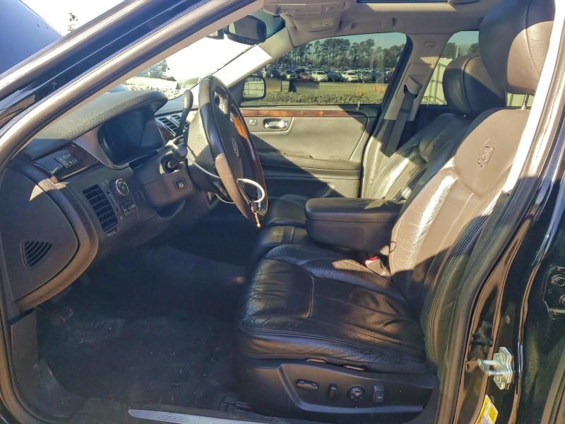 Продажа на аукционе авто 2011 Cadillac Dts, vin: 1G6KH5E66BU106799, номер лота: 97263135