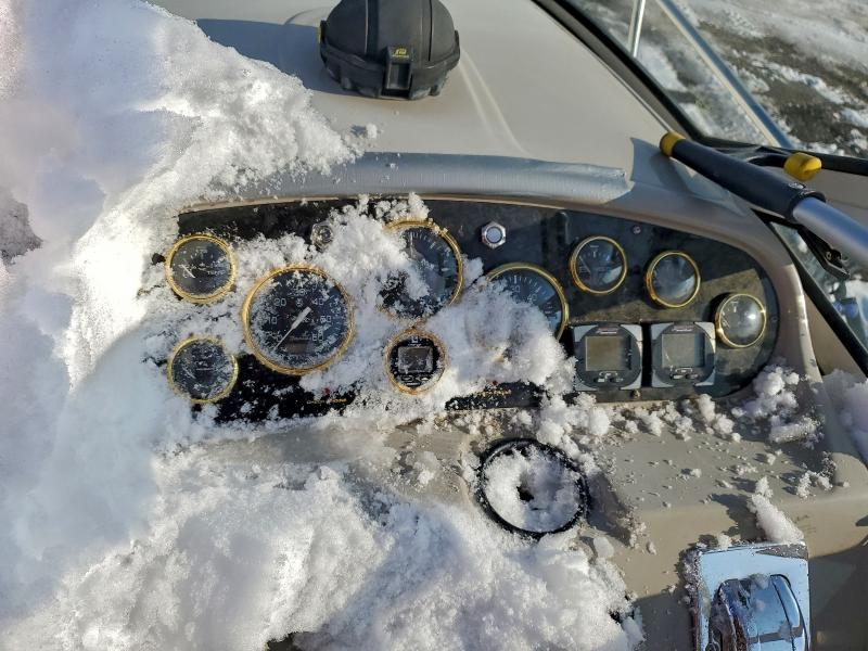 95919705 :رقم المزاد ، CRSGDA38K102 vin ، 2002 Cruisers Yachts 3672 Expre مزاد بيع