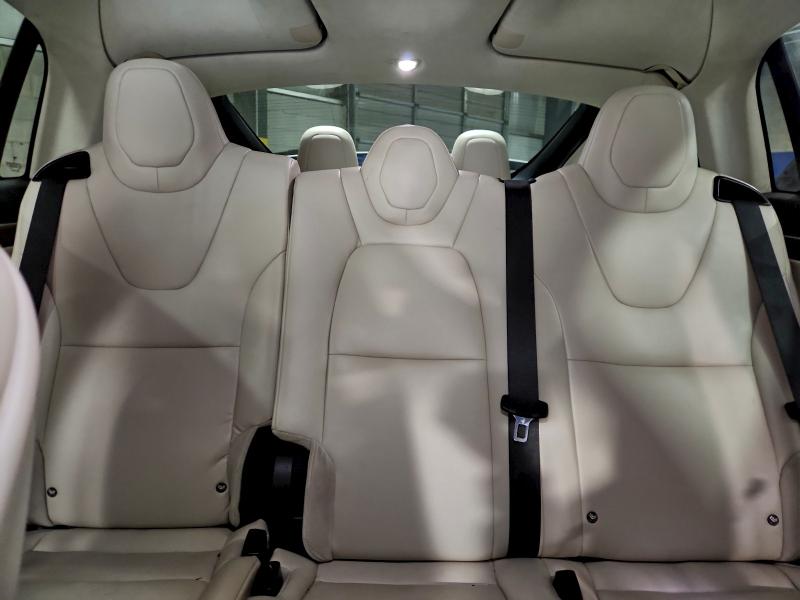 Продажа на аукционе авто 2017 Tesla Model X, vin: 5YJXCAE21HF076670, номер лота: 95141895