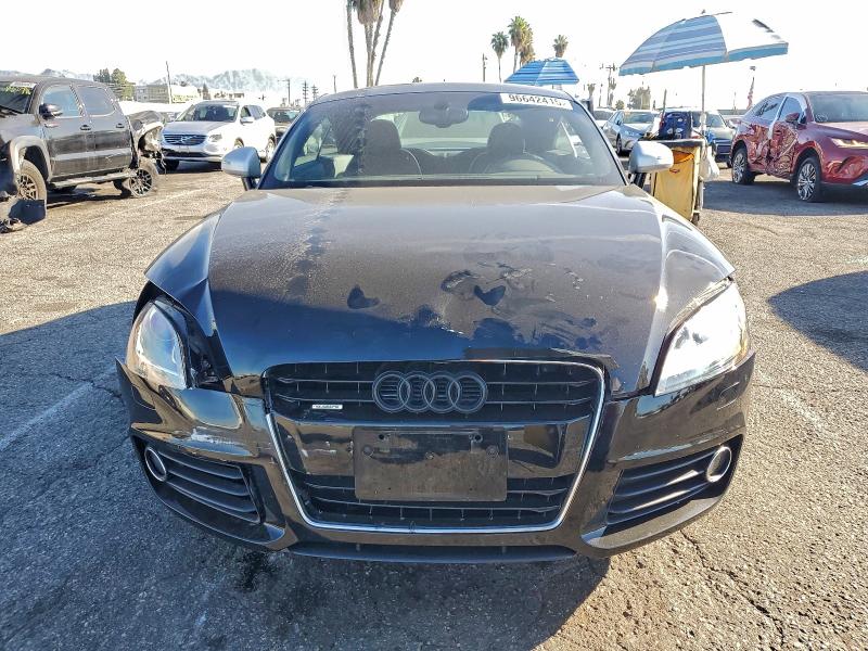 2013 Audi Tt Premium მანქანა იყიდება აუქციონზე, vin: TRUBFAFK0D1015982, აუქციონის ნომერი: 96642415