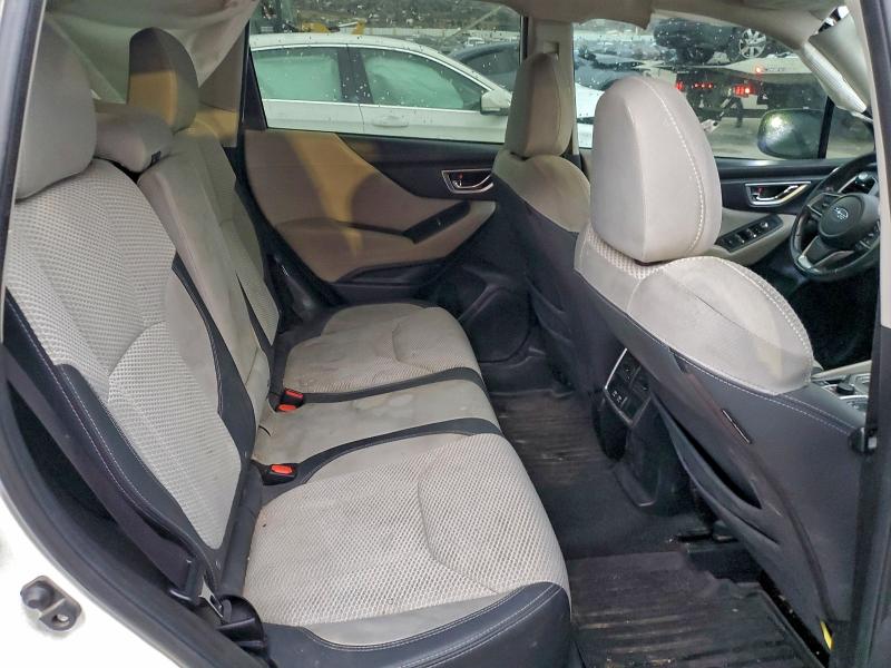 97202005 :رقم المزاد ، JF2SKAGC8KH512538 vin ، 2019 Subaru Forester مزاد بيع
