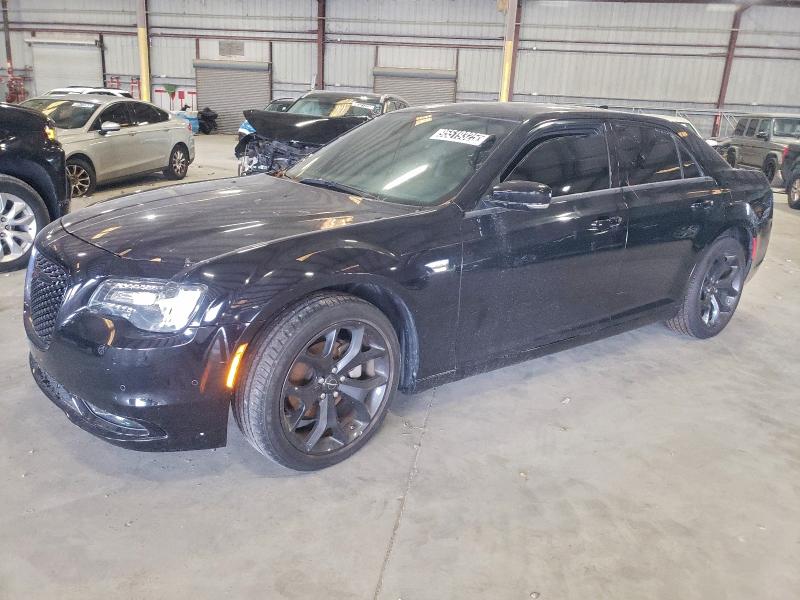 2023 Chrysler 300 S მანქანა იყიდება აუქციონზე, vin: 2C3CCABG1PH599814, აუქციონის ნომერი: 95519325