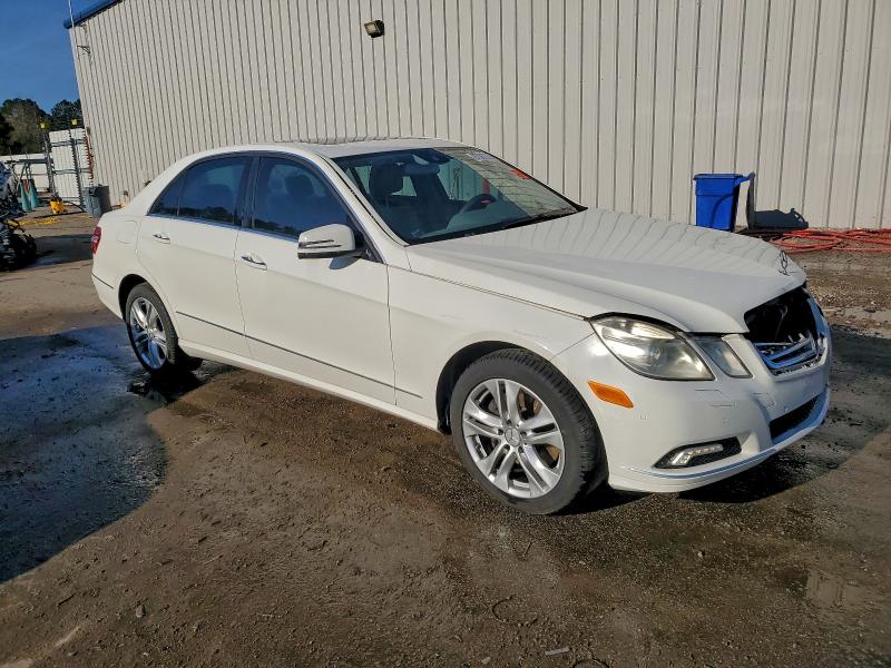 97087335 :رقم المزاد ، WDDHF5GBXAA128947 vin ، 2010 Mercedes-benz E مزاد بيع