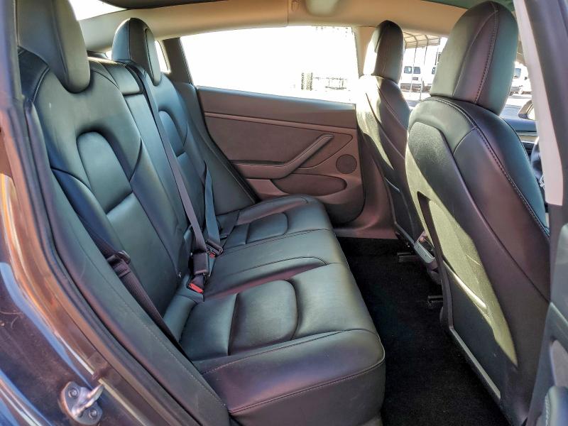 96075095 :رقم المزاد ، 5YJ3E1EB4NF299774 vin ، 2022 Tesla Model 3 مزاد بيع