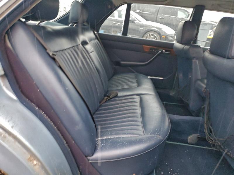 95064885 :رقم المزاد ، WDBCA39D9HA353715 vin ، 1987 Mercedes-benz 560 مزاد بيع
