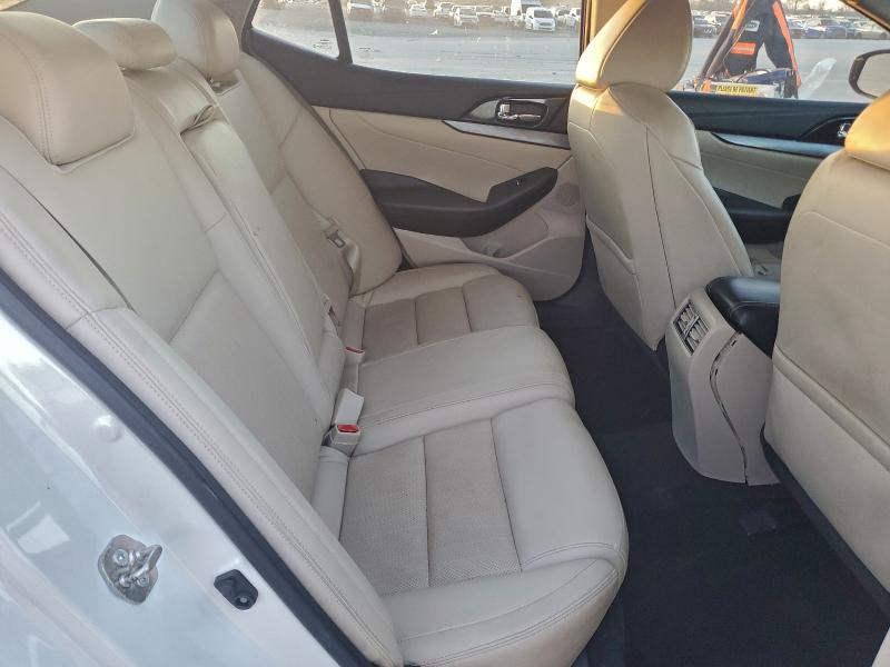96296095 :رقم المزاد ، 1N4AA6AP1HC428076 vin ، 2017 Nissan Maxima مزاد بيع