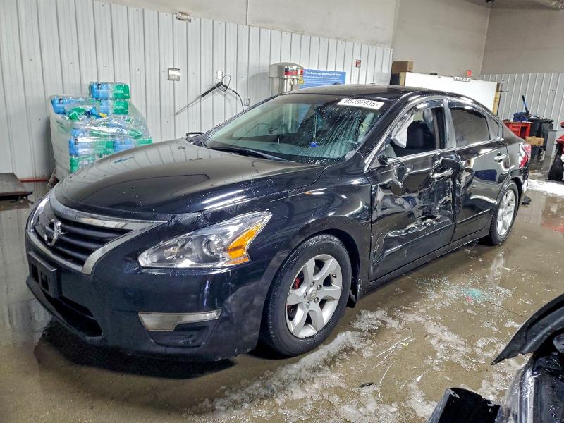 2014 Nissan Altima მანქანა იყიდება აუქციონზე, vin: 1N4AL3AP4EC131761, აუქციონის ნომერი: 95792935