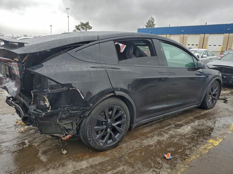 96484365 :رقم المزاد ، 7SAXCBE64NF341055 vin ، 2022 Tesla Model X مزاد بيع