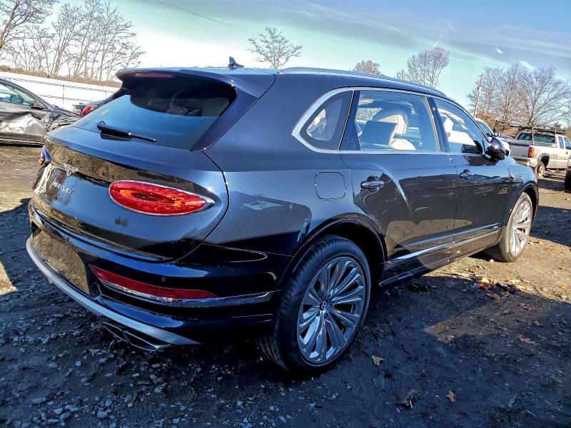 2023 Bentley Bentayga მანქანა იყიდება აუქციონზე, vin: SJAHT2ZV3PC017079, აუქციონის ნომერი: 94989465