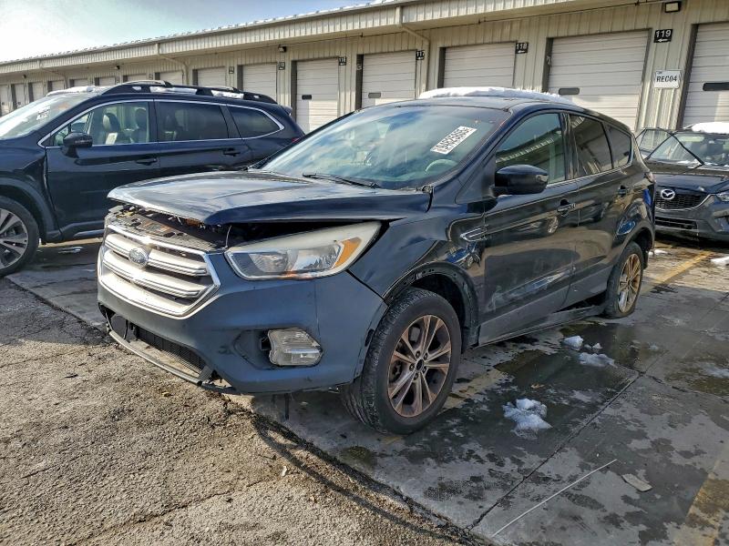 Продажа на аукционе авто 2017 Ford Escape, vin: 1FMCU9GD1HUE04634, номер лота: 55670096