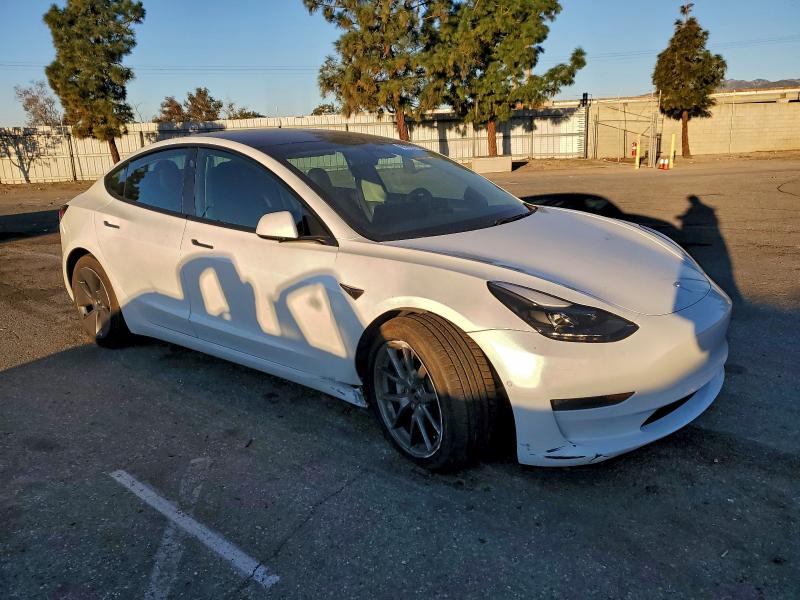 95992935 :رقم المزاد ، 5YJ3E1EB3MF070582 vin ، 2021 Tesla Model 3 مزاد بيع