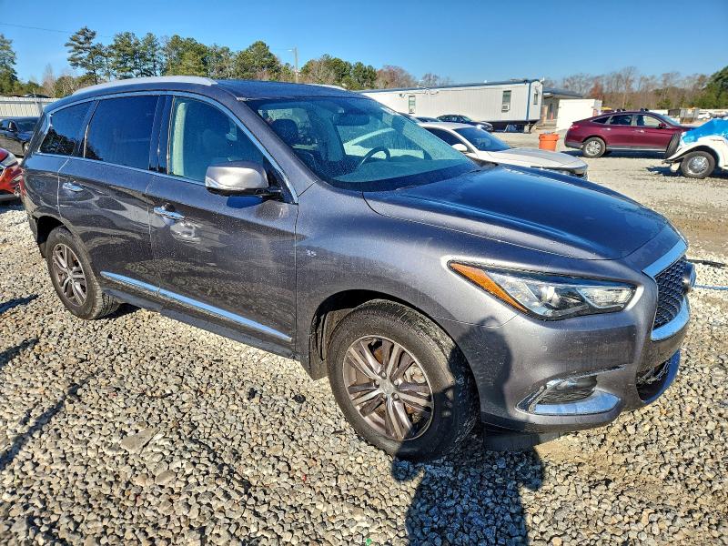 96179545 :رقم المزاد ، 5N1DL0MN4HC530881 vin ، 2017 Infiniti Qx60 مزاد بيع