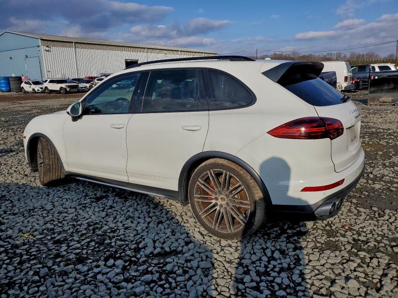 95248185 :رقم المزاد ، WP1AC2A26FLA82720 vin ، 2015 Porsche Cayenne Tu مزاد بيع