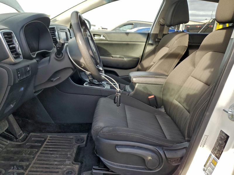 Продаж на аукціоні авто 2017 Kia Sportage L, vin: KNDPMCAC4H7270073, номер лоту: 97141185