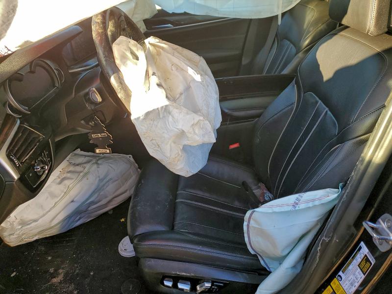 97210965 :رقم المزاد ، WBAJB1C59JB084611 vin ، 2018 Bmw 530xe مزاد بيع