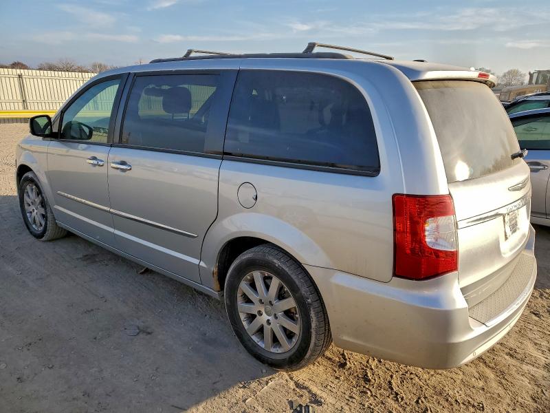 96441435 :رقم المزاد ، 2C4RC1CG4CR394965 vin ، 2012 Chrysler Town & Country مزاد بيع