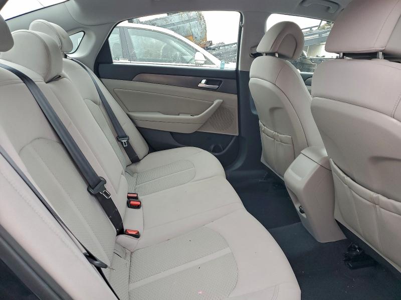 2015 Hyundai Sonata Spo მანქანა იყიდება აუქციონზე, vin: 5NPE34AF7FH027151, აუქციონის ნომერი: 94709485