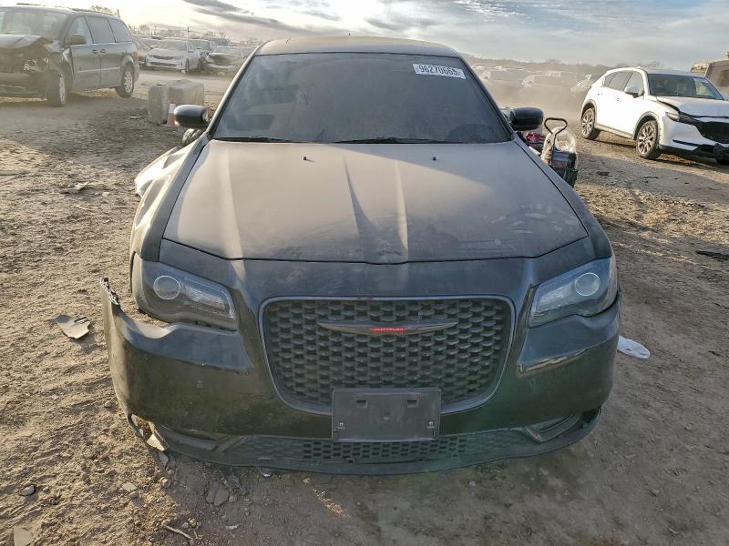Продажа на аукционе авто 2023 Chrysler 300, vin: 2C3CCABG9PH565510, номер лота: 96270665
