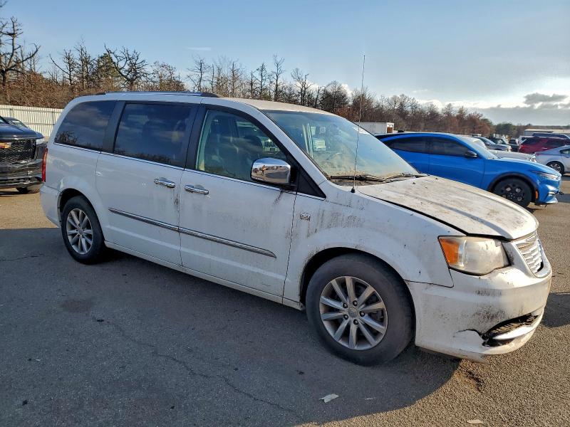 2014 Chrysler Town And C მანქანა იყიდება აუქციონზე, vin: 2C4RC1CG3ER409944, აუქციონის ნომერი: 99395755
