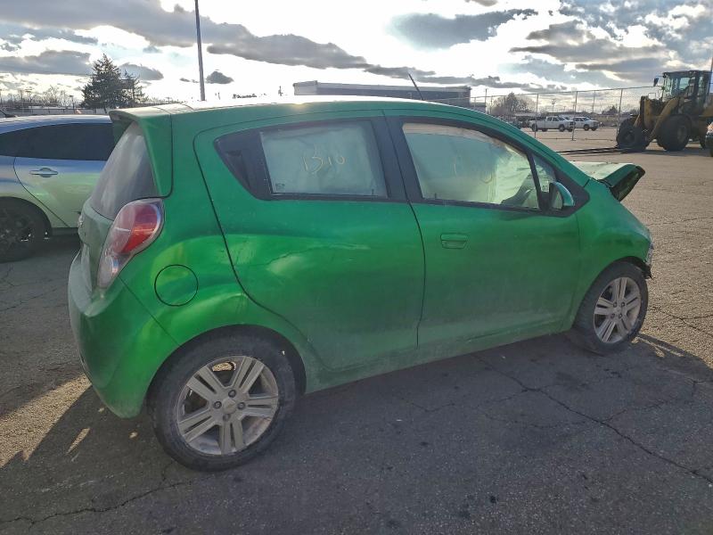 2015 Chevrolet Spark მანქანა იყიდება აუქციონზე, vin: KL8CD6S97FC764184, აუქციონის ნომერი: 97572495