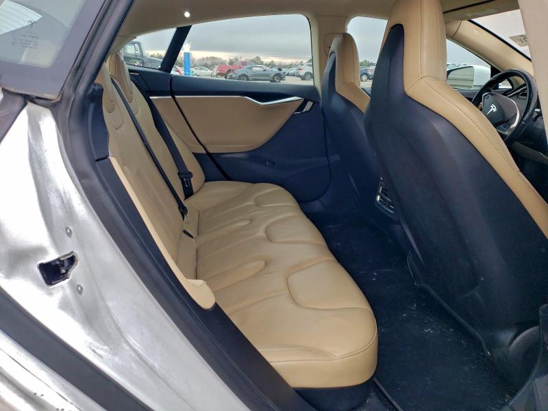 2013 Tesla Model S მანქანა იყიდება აუქციონზე, vin: 5YJSA1CN8DFP03405, აუქციონის ნომერი: 96255285