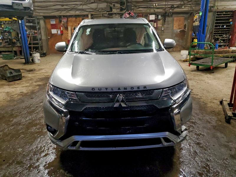 Продажа на аукционе авто 2022 Mitsubishi Outlander, vin: JA4J2VA71NZ611739, номер лота: 97181095
