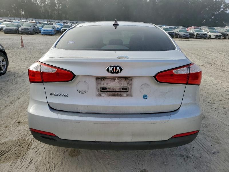 Продаж на аукціоні авто 2016 Kia Forte Lx, vin: KNAFK4A63G5533808, номер лоту: 98945275