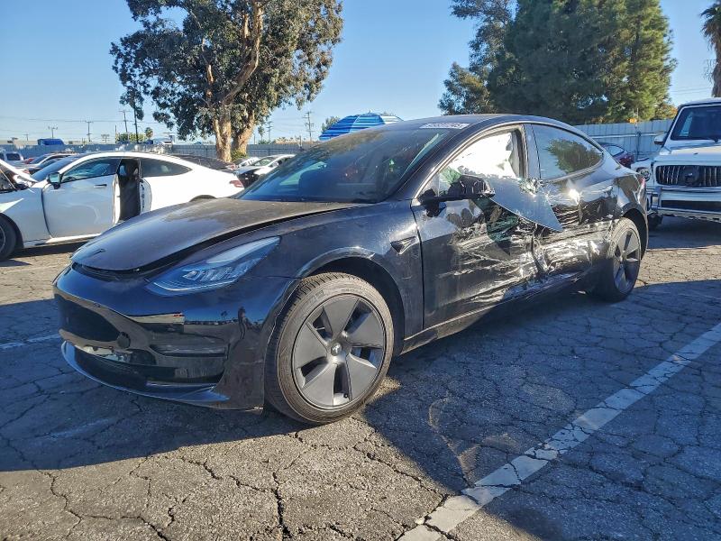 Продажа на аукционе авто 2023 Tesla Model 3, vin: 5YJ3E1EAXPF493512, номер лота: 95631245