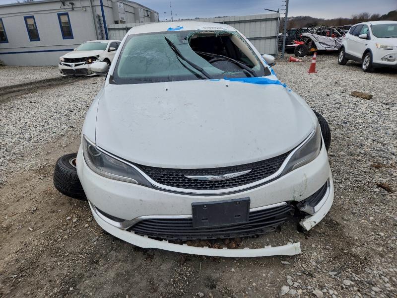 Продажа на аукционе авто 2015 Chrysler 200, vin: 1C3CCCAB3FN709012, номер лота: 93990055
