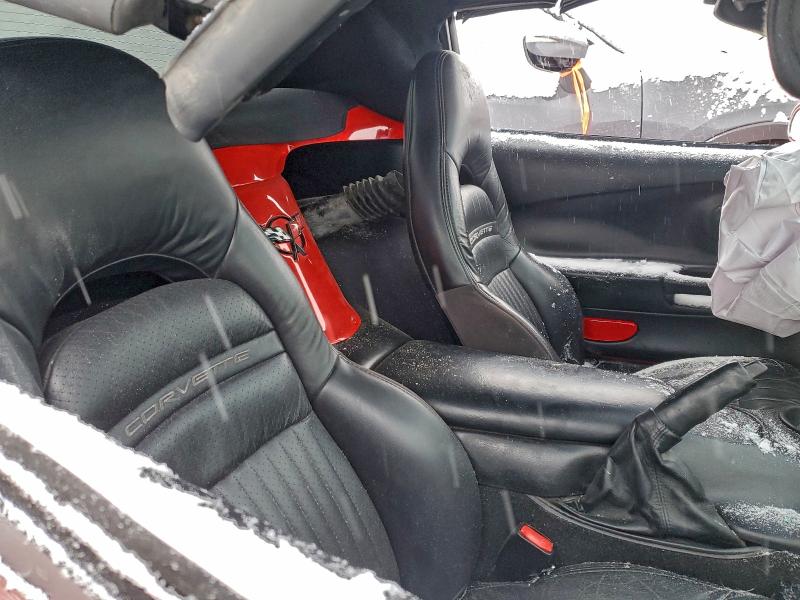 91654515 :رقم المزاد ، 1G1YY32G025117065 vin ، 2002 Chev Corvette مزاد بيع